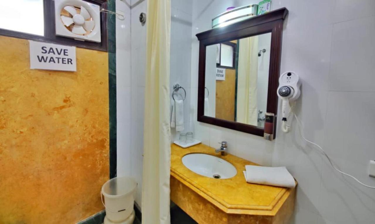 Hotel Marc Shimla Extérieur photo
