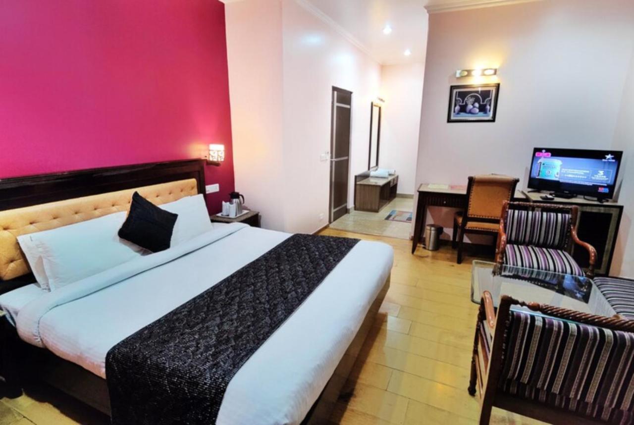 Hotel Marc Shimla Extérieur photo