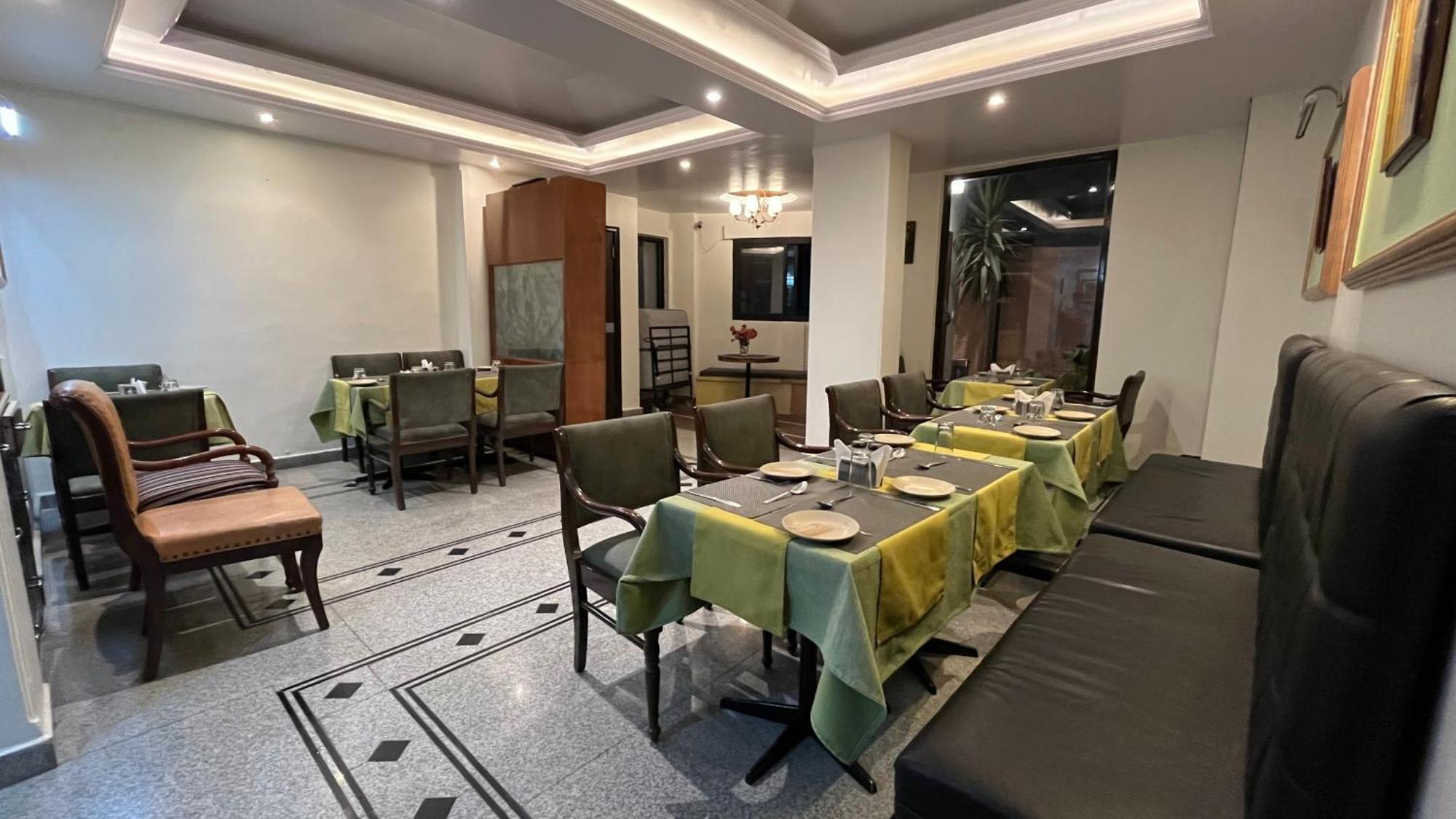 Hotel Marc Shimla Extérieur photo
